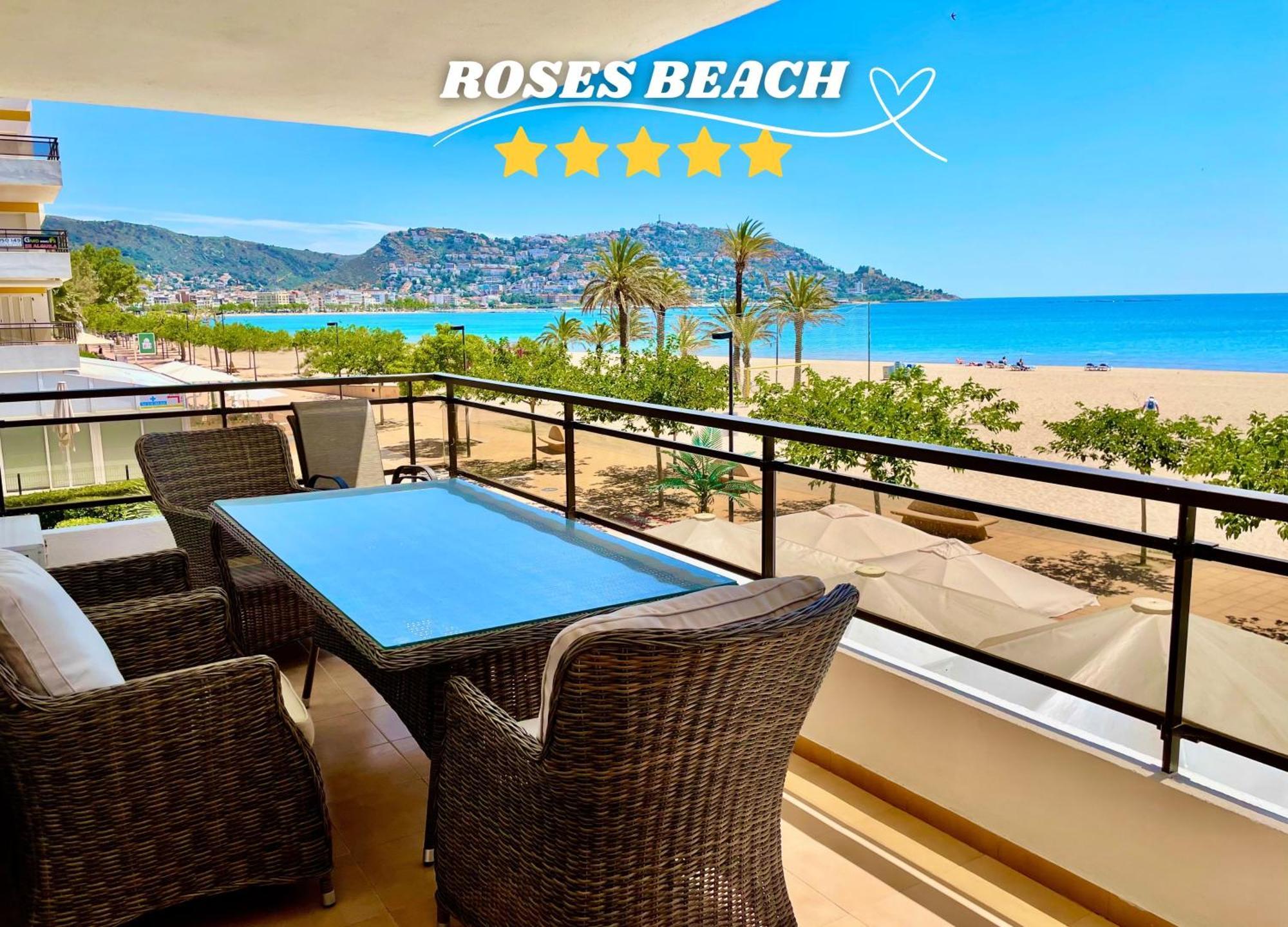 Roses Beach Esterno foto